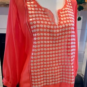 Size L Light weight blouse in a flattering shade of coral $ shipping discount!